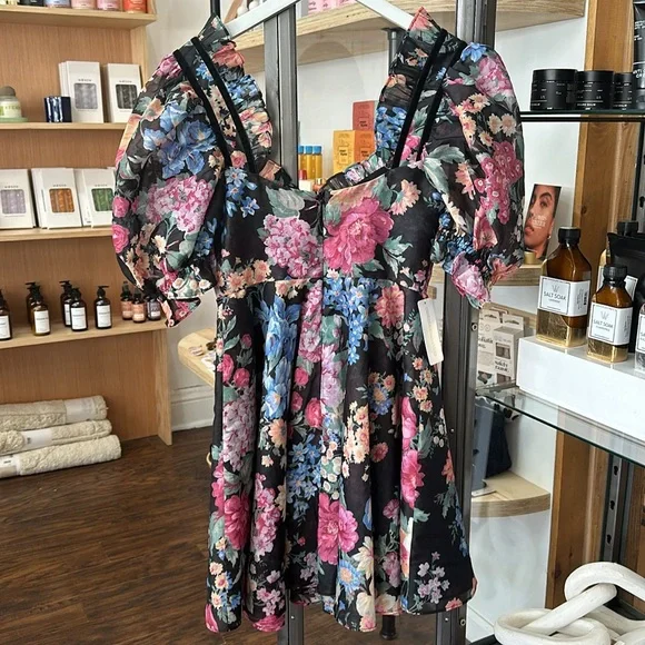 NEW Selkie The Puck Buttercream/ Jasmine Dress - Picture 8 of 8